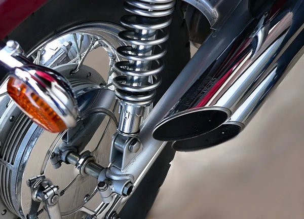 Мотоциклетный Шлем Хромированное Колесо — стоковое фото