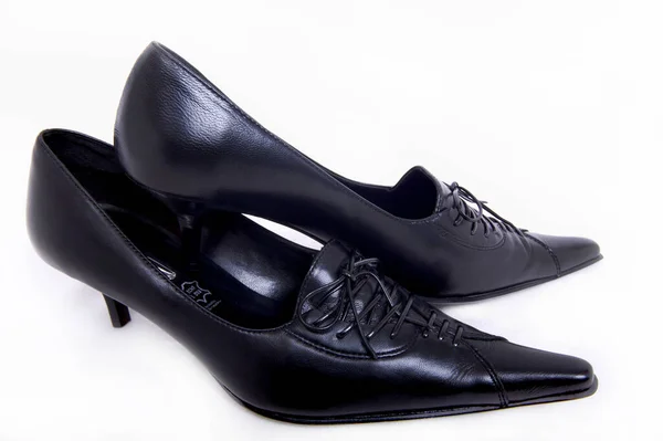 Männliche Schuhe Isoliert Auf Weiß — Stockfoto