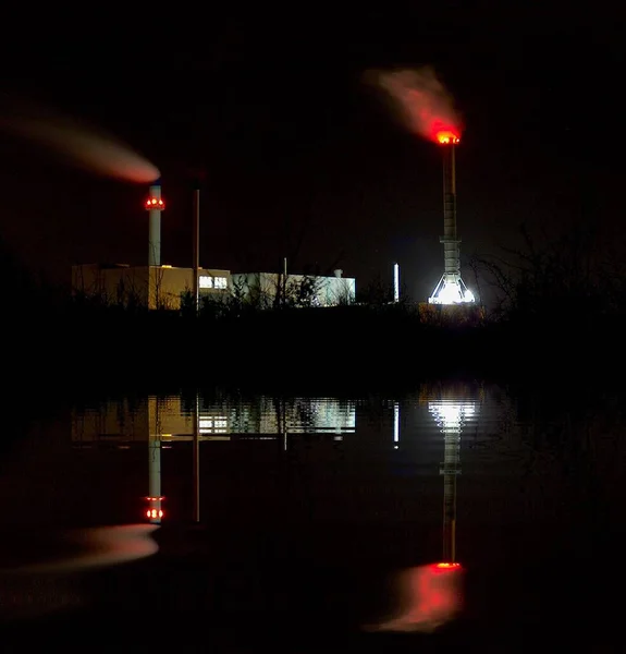 Industrielle Fabrik Mit Rauch — Stockfoto
