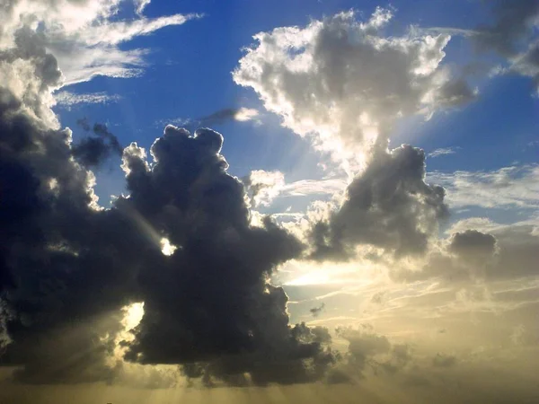 Атмосферний Хмарний Пейзаж Небо Хмарами — стокове фото