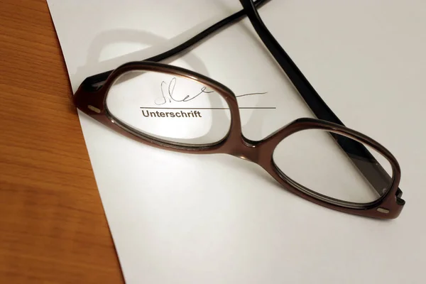 Glasses Lettering Signature — Stock Photo, Image