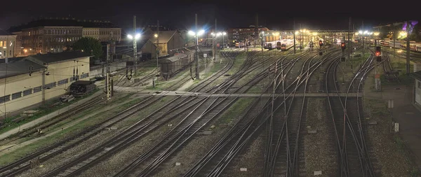 Carriles Tren Vacíos Tierra —  Fotos de Stock