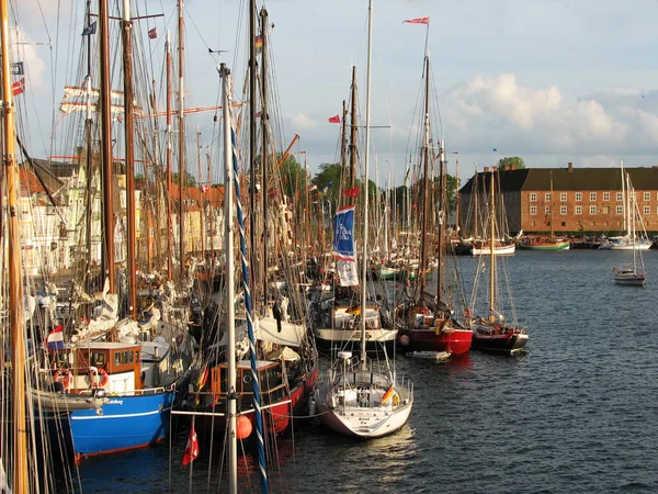 Museo Puerto Oevelgnne Altona Hamburg — Foto de Stock