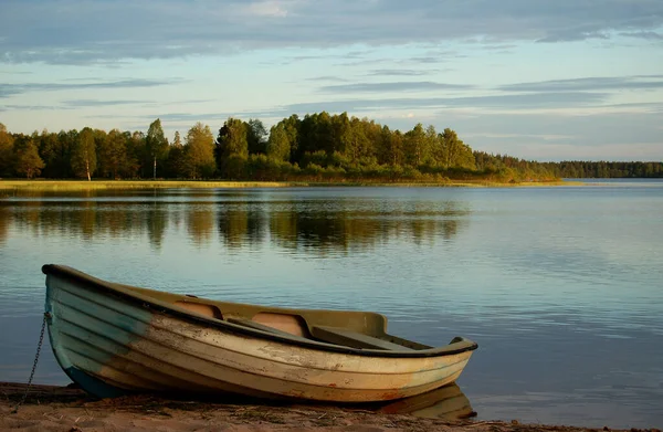 湖での夜 スマランド スウェーデン — ストック写真