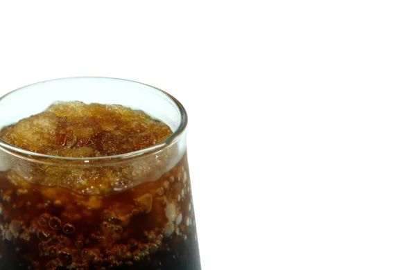 Verre Cola Avec Glaçons Sur Fond Blanc — Photo