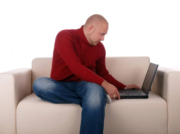 Man Sitting Couch Laptop — Stock Photo, Image