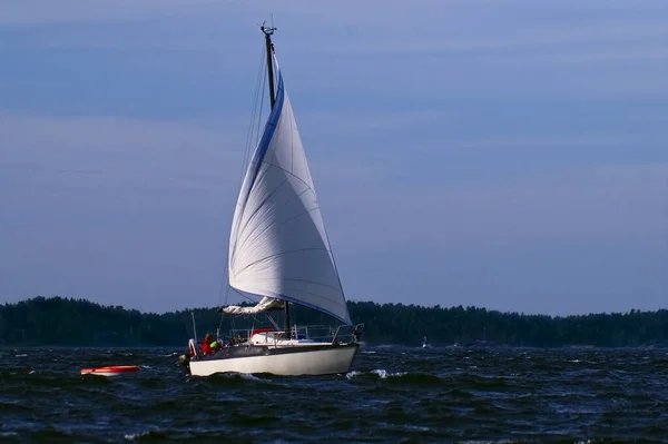 Zeilboot Zee — Stockfoto