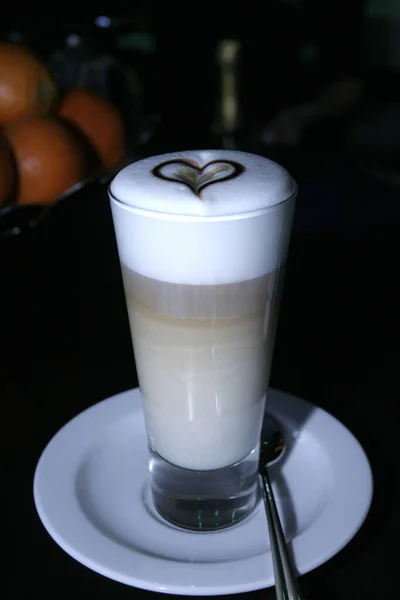 Taza Café Con Crema Batida Vaso Leche —  Fotos de Stock