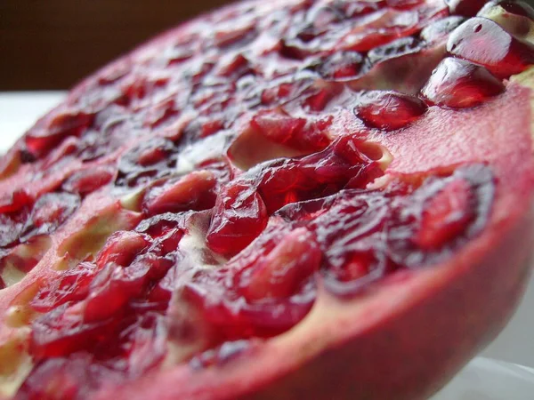 Fresh Red Pomegranate Fruit Summer Fruit — Stock Photo, Image
