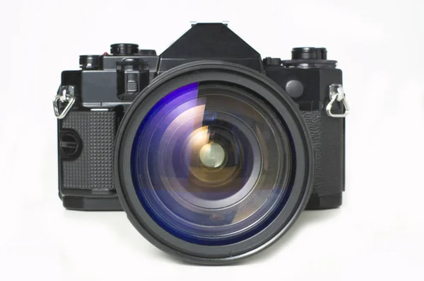 Beyaz Arkaplanda Kamera Lensi — Stok fotoğraf