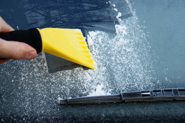 Close Hand Cleaning Sponge — Stock Photo, Image