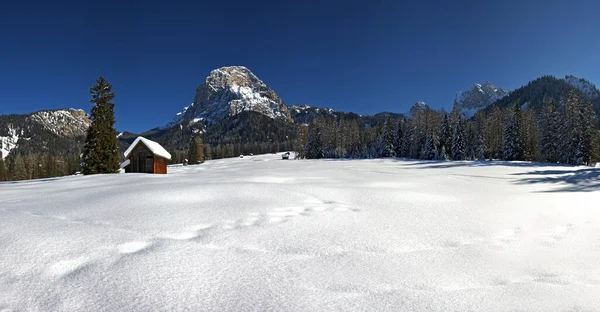 Bella Vista Sulle Alpi Montagne Sfondo — Foto Stock