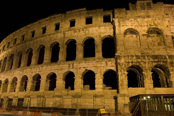 Grabación Nocturna Del Anfiteatro Pula — Foto de Stock