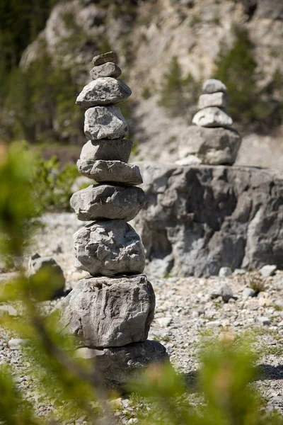 Pirámide Piedras Sobre Las Rocas — Foto de Stock