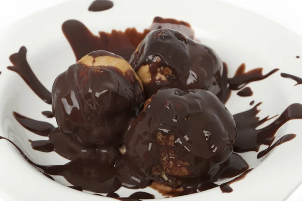 Profiterole Dessert Aus Frankreich — Stockfoto