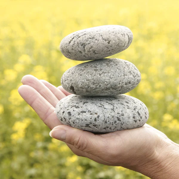 Stack Stones Hands Beach — Stock Photo, Image