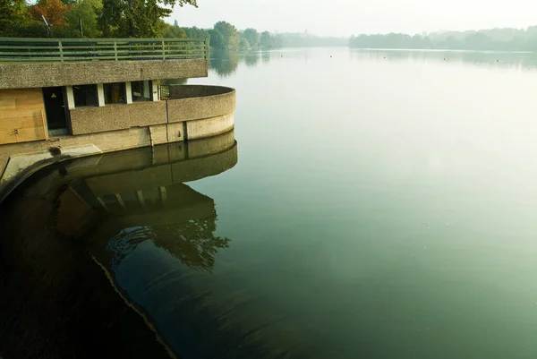 Ponte Legno Sul Fiume — Foto Stock