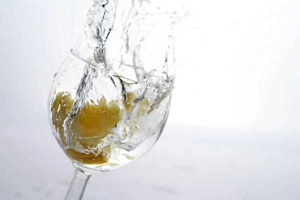 Waterglas Met Sinaasappel — Stockfoto