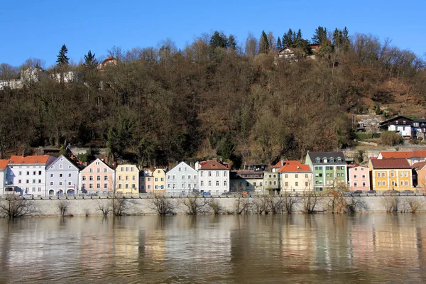 Rangée Maisons Aux Couleurs Pastel — Photo