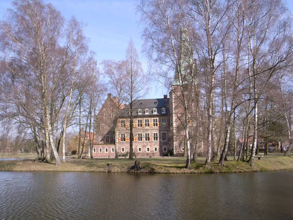 Burg Raesfeld Turmfahne — Stockfoto