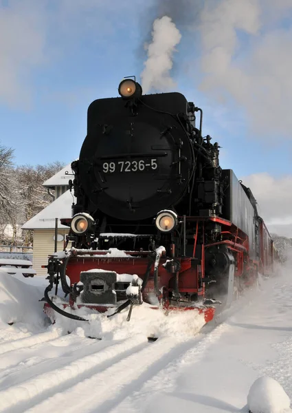 Vieja Locomotora Vapor Nieve —  Fotos de Stock
