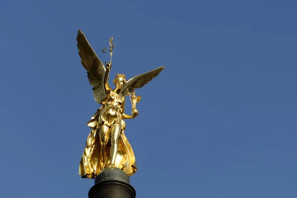 ミュンヘンの平和天使 — ストック写真
