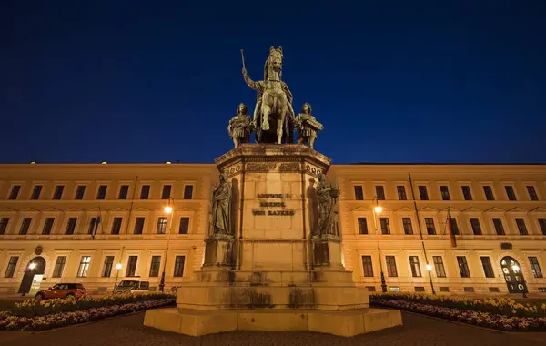 Памятник Королю Мюнхена — стоковое фото