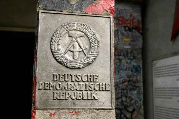Gdr Plaque Front Checkpoint Charlie — Stock Photo, Image