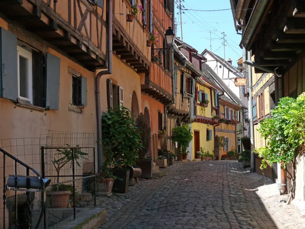 Άποψη Του Δρόμου Της Παλιάς Πόλης Του Περγαμόντου Ιταλία — Φωτογραφία Αρχείου