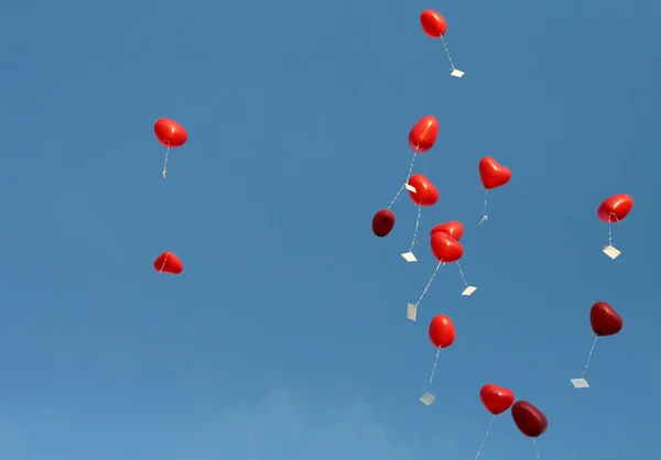 Balões Vermelhos Céu — Fotografia de Stock