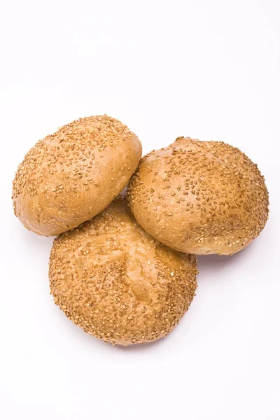 Frisches Brot Auf Weißem Hintergrund — Stockfoto