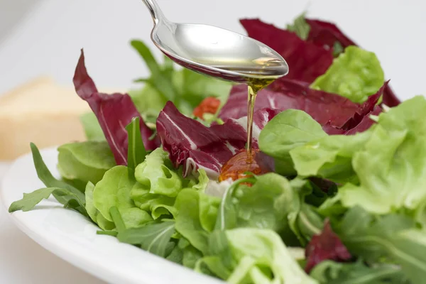 Närbild Färsk Välsmakande Sallad — Stockfoto