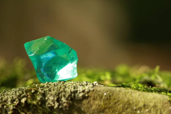 Cerrar Cristal Piedra Sobre Fondo Negro —  Fotos de Stock