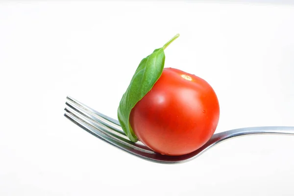 Pomodoro Con Basilico Forchetta — Foto Stock
