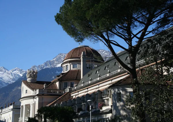 Villa Con Glicinas Merano — Foto de Stock