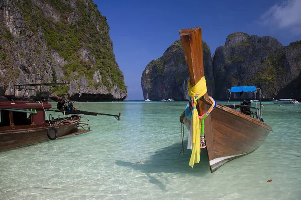 Longtail Boot Het Strand Van Bay — Stockfoto