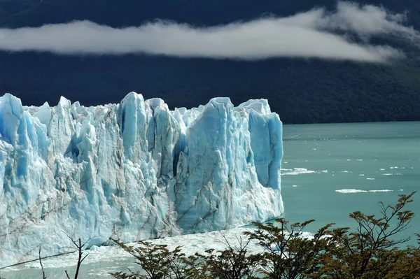 Icy Iceberg Winter Snowy Ice — Stock Photo, Image