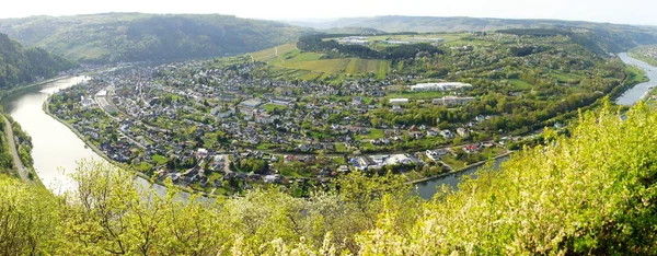 Trarben Trarbach Aan Moezel Panorama Met Rechts Enkirch — Stockfoto