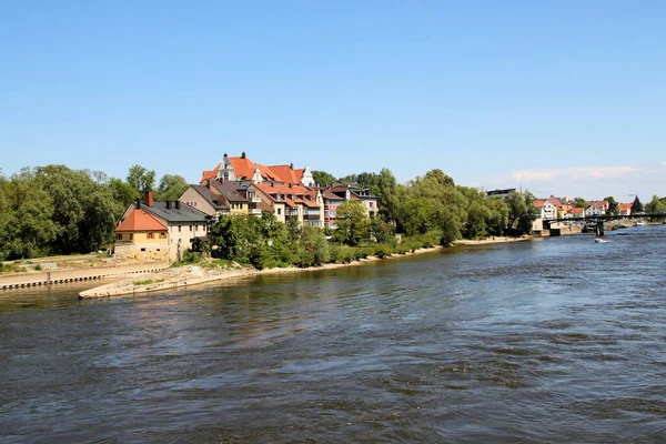 Regensburg Almanya Nın Güneydoğusunda Tuna Nehri Üzerinde Bir Bavyera Kenti — Stok fotoğraf