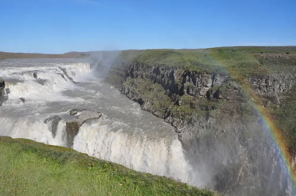 Vacker Vattenfall Naturen Bakgrund — Stockfoto