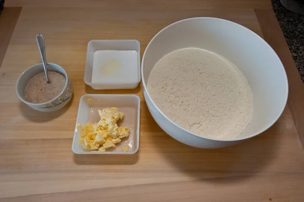 Ingredients Yeast Butter Salt Sugar Flour Milk Yeast Dough — Stock Photo, Image