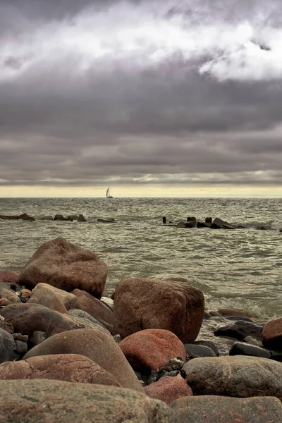 Drammatico Cielo Tempestoso Sul Mare — Foto Stock