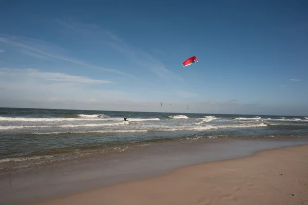 Kitesurfing Sport Letni Morzu — Zdjęcie stockowe
