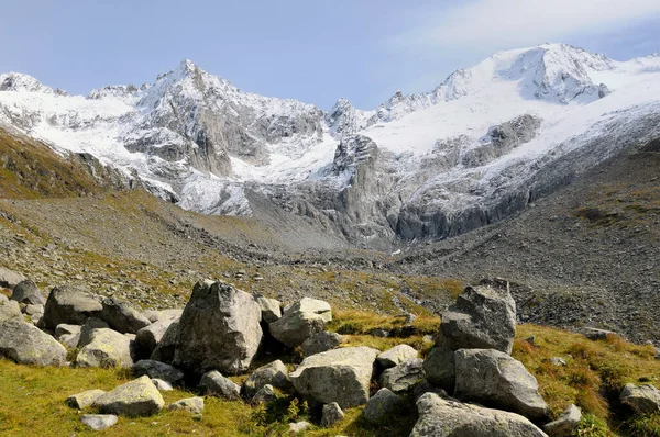 산맥이 아름다운 — 스톡 사진