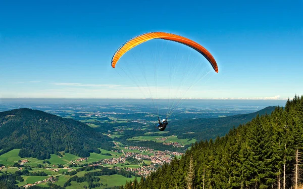 Paraglider Voor Unterberg — Stockfoto
