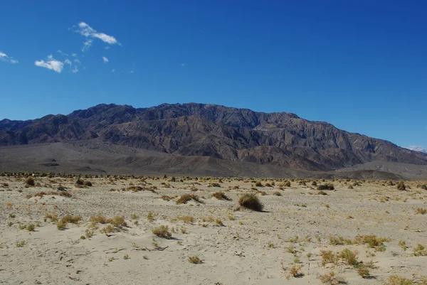 Έρημος Και Βουνά Στο Εθνικό Πάρκο Death Valley Καλιφόρνια — Φωτογραφία Αρχείου