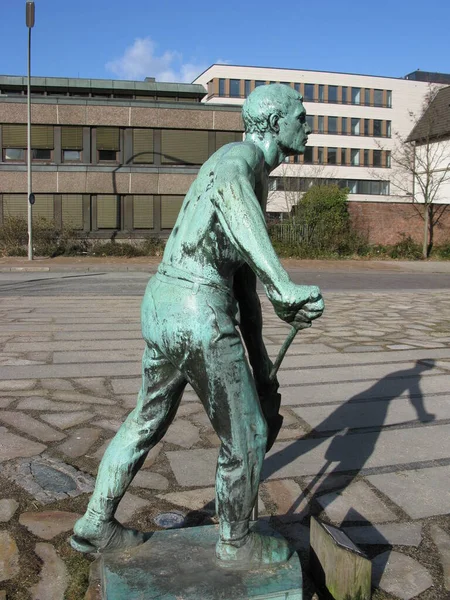 Statue Eines Königs Der Großen Stadt Madrid — Stockfoto