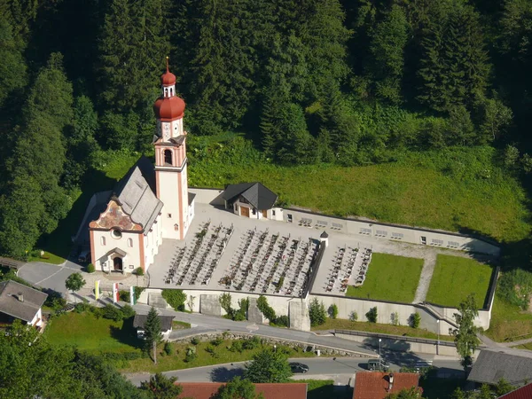 Dorpskerk Sellrain — Stockfoto