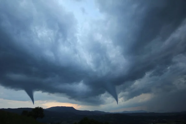 Klimatförändringar Tornadoorkan Himlen Naturkatastrofer — Stockfoto