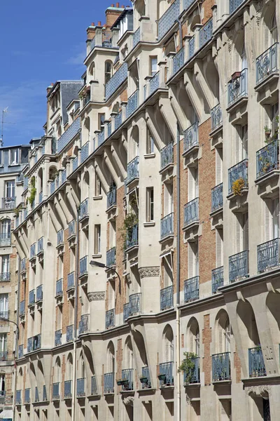 Fachada Edifício Apartamentos Tradicional Paris França — Fotografia de Stock